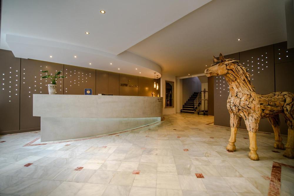 Lingos Hotel Florina Zewnętrze zdjęcie